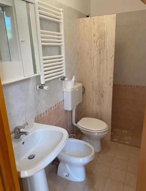 צ'לייה מספיקה Villa Adelaide מראה חיצוני תמונה
